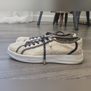 Hey Dude Karina Sherpa Marshmellow Leo Women Size 6 Tan Brown White Animal Print